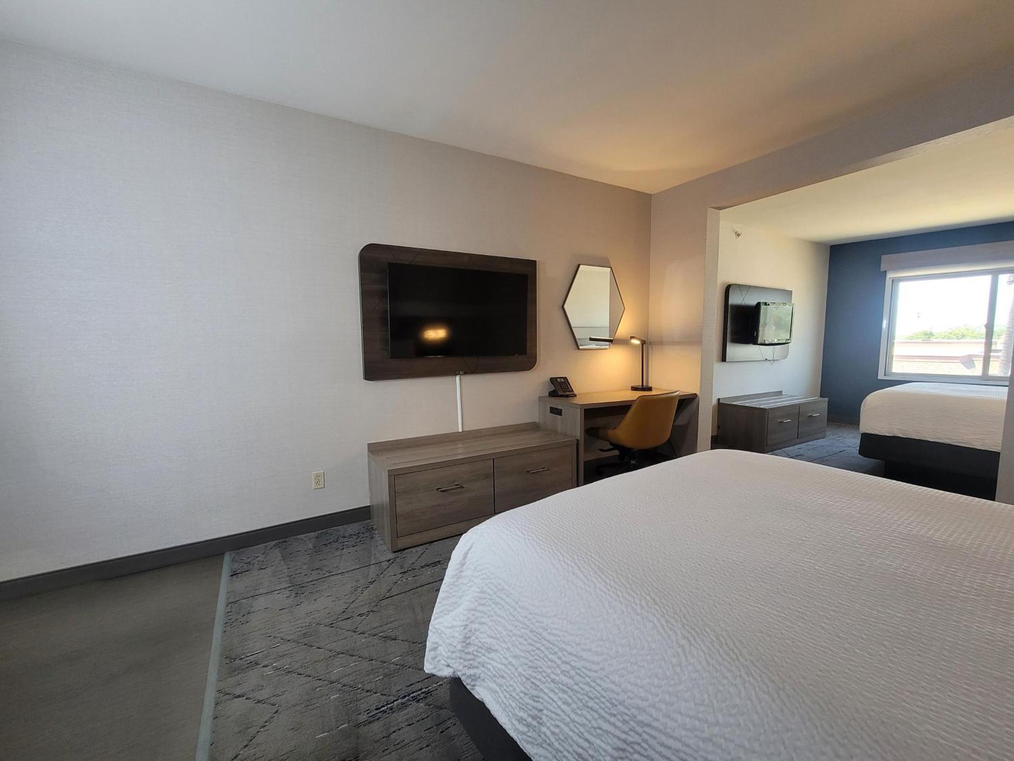 Holiday Inn Express San Diego South - Chula Vista By Ihg Eksteriør billede