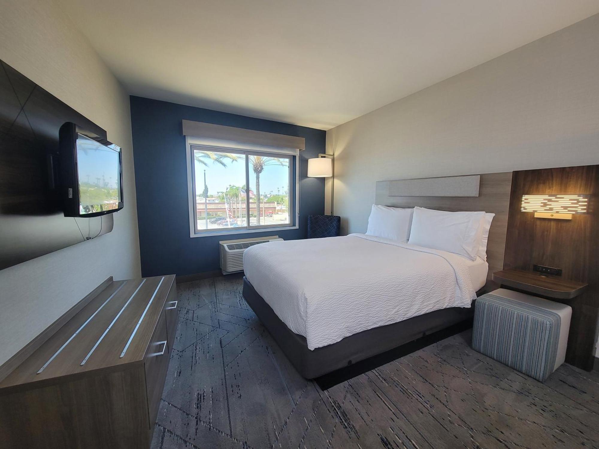 Holiday Inn Express San Diego South - Chula Vista By Ihg Eksteriør billede